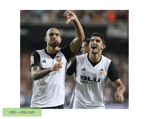 杜罗崛起扛起瓦伦西亚锋线大旗从边缘替补到头号射手的热血逆袭